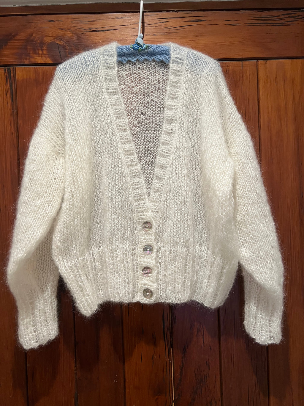 ‘Nellie Cardi’ in Natural
