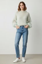 ‘Billie’ in Aquamarine