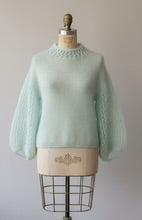 ‘Billie’ in Aquamarine