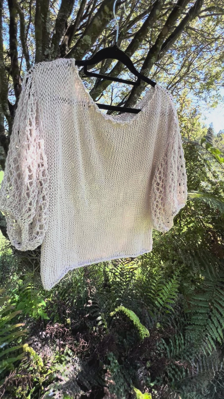 ‘Billie Top’ in Linen